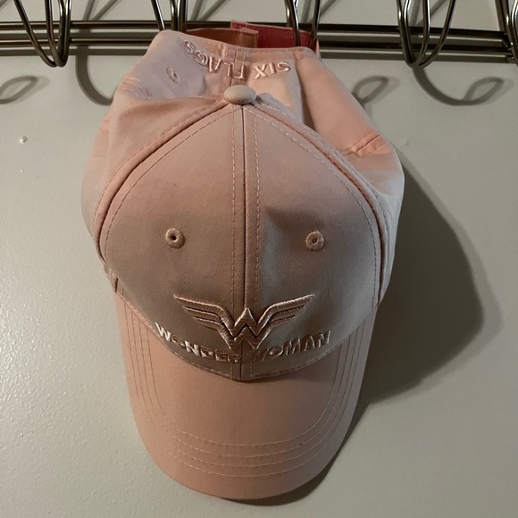 NWOT Wonder Woman, Light pink, six flags, Ball Cap. - Picture 6 of 10